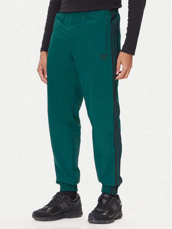 adidas Долнище анцуг adicolor Woven Firebird JY1335 Зелен Regular Fit цвят на ниска цена
