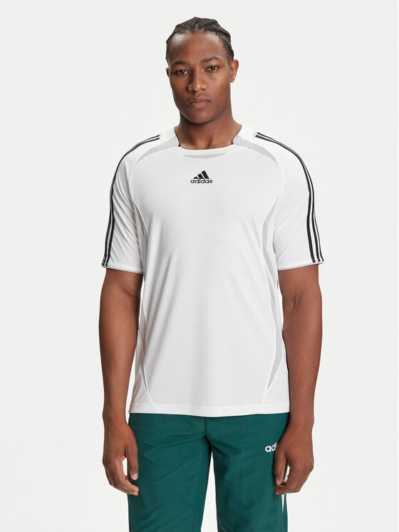 adidas Тишърт Teamgeist adicolor JW5874 Бял Loose Fit цвят на ниска цена