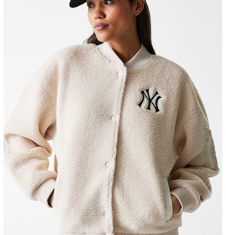 Бейзболно яке с джобове New Era