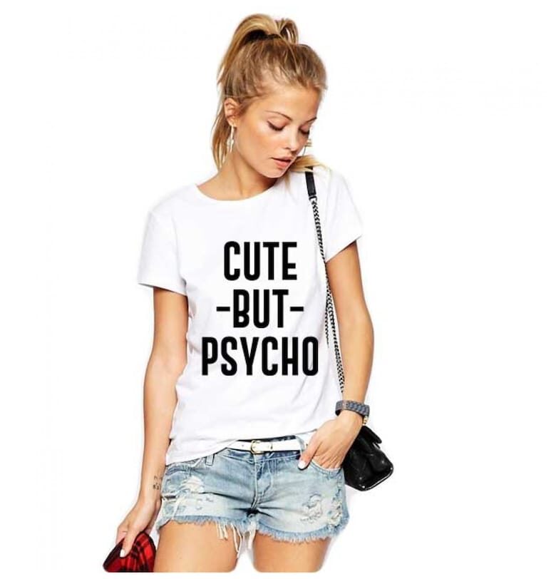 Бяла дамска тениска Cute But PSYCHO THEICONIC