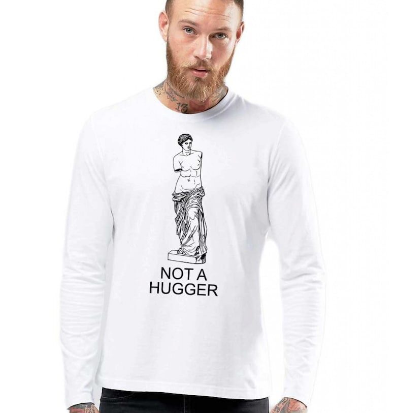 Бяла мъжка блуза - Не е прегръдка THEICONIC