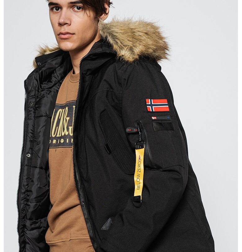 Зимно яке Bernard с качулка и еко пух Geographical Norway
