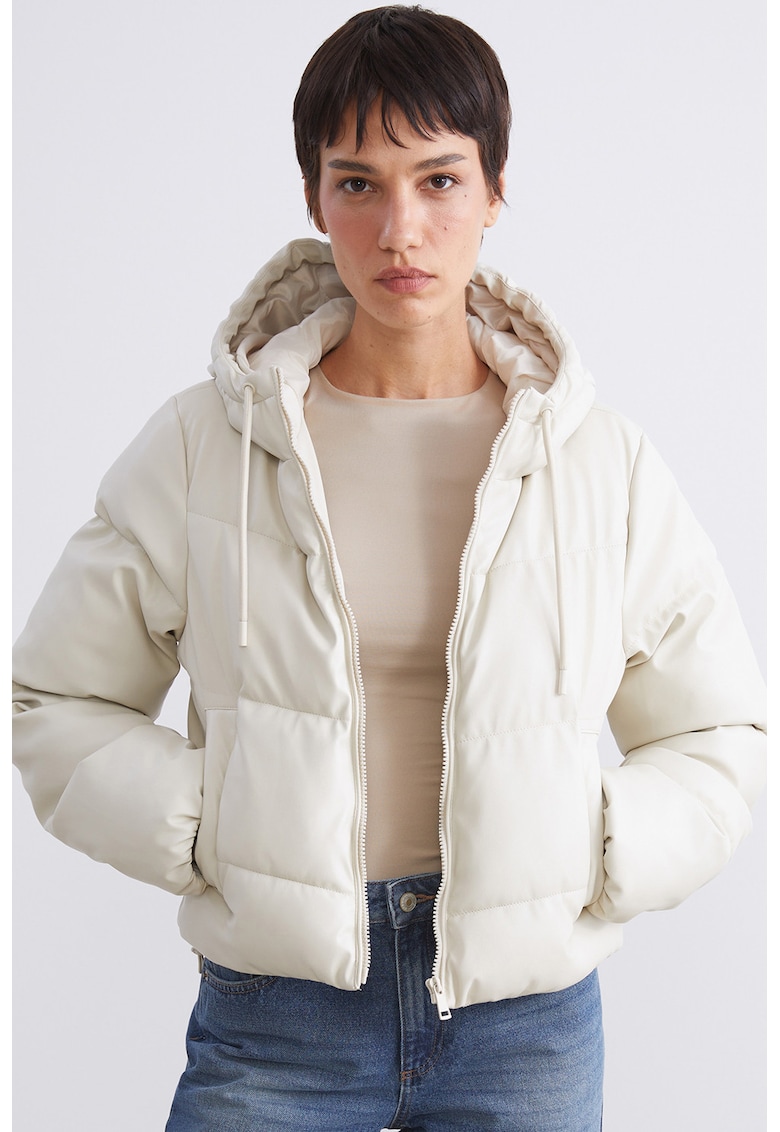 Капитонирано зимно яке с качулка LC WAIKIKI