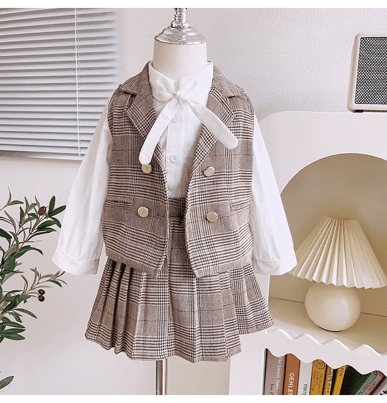 Комплект от 3 части Noelia за момичета в каре Nannie