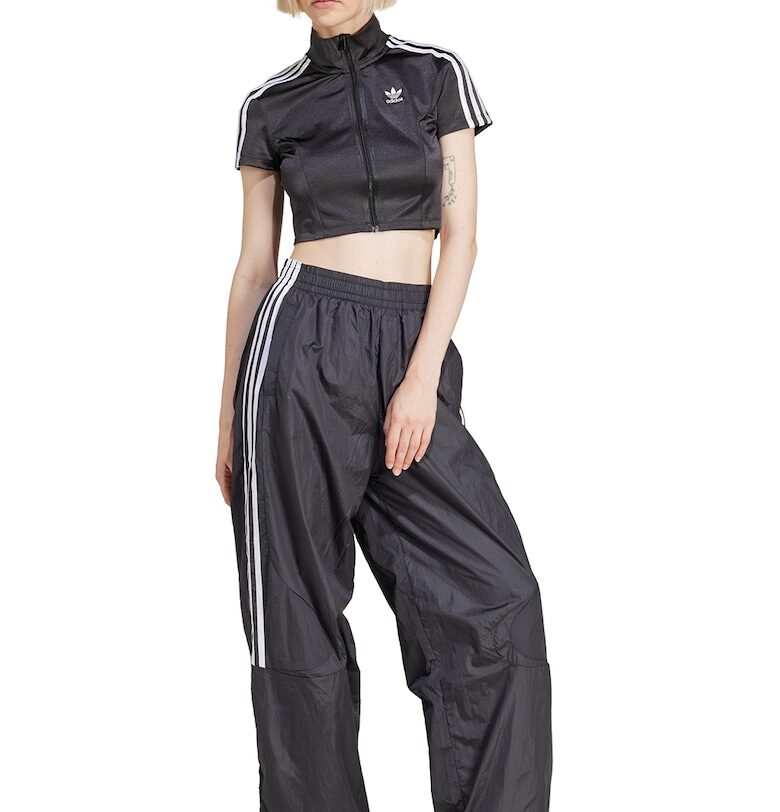 Къса тениска с вип и лого adidas Originals