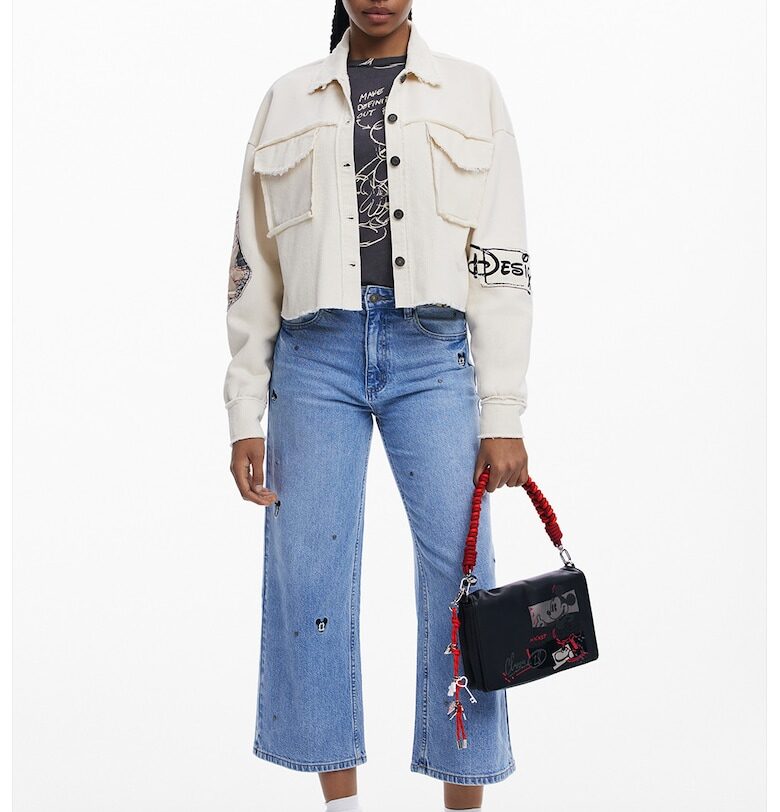 Късо яке с графика DESIGUAL