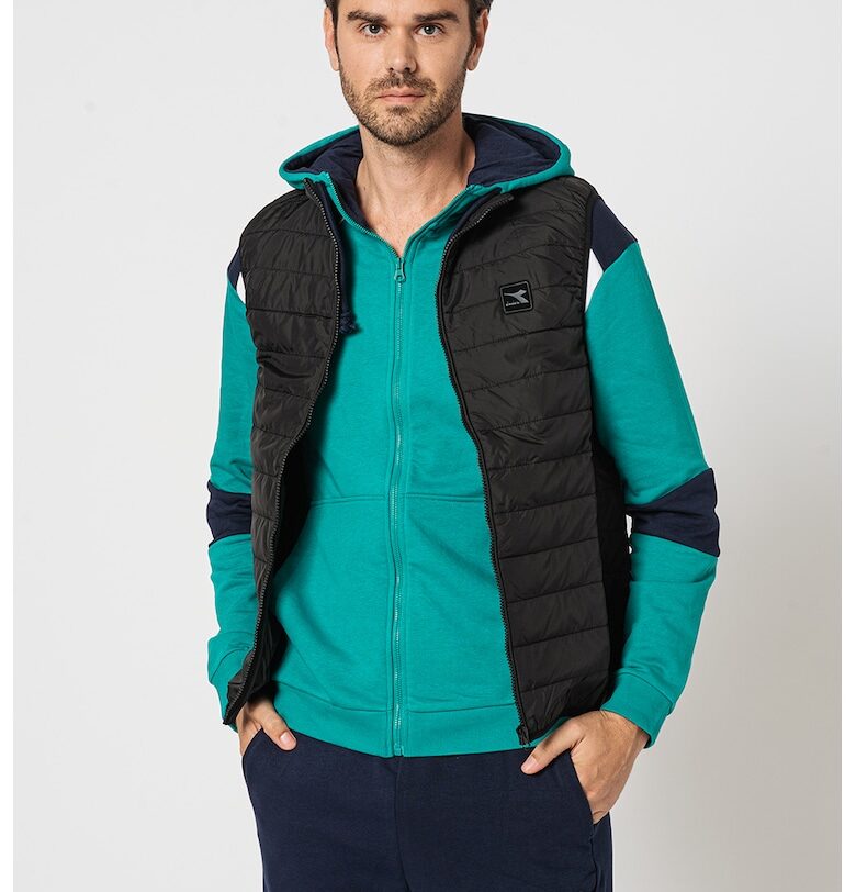 Олекотен капитониран елек Core Diadora