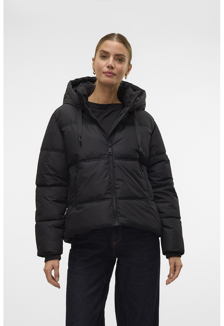 Подплатено зимно яке с регулируема качулка Vero Moda