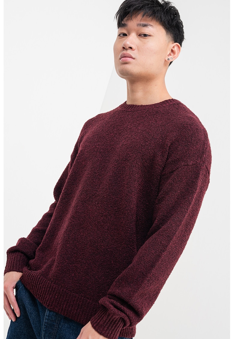 Пуловер с вълна с овално деколте GUESS JEANS