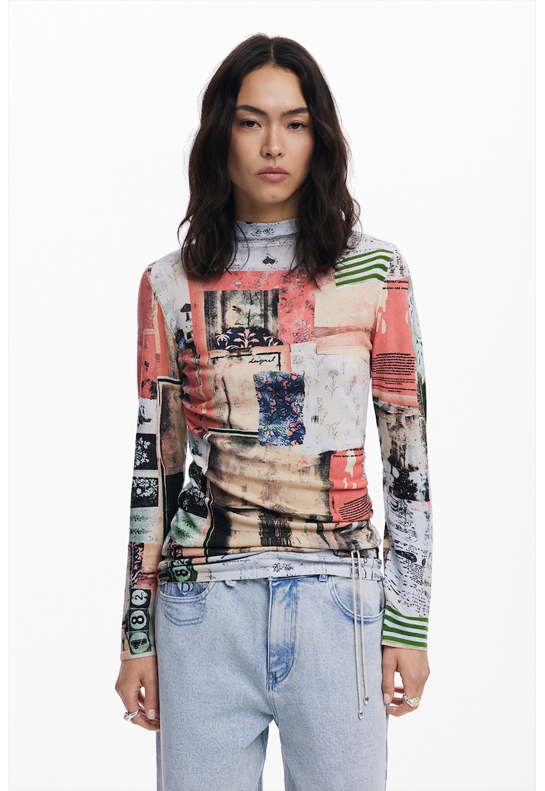 Пуловер с фигурален принт DESIGUAL