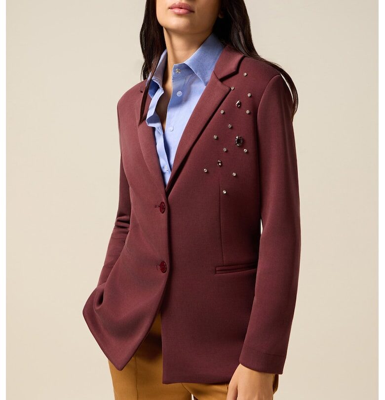 Сако с декоративни камъни и копчета Oltre