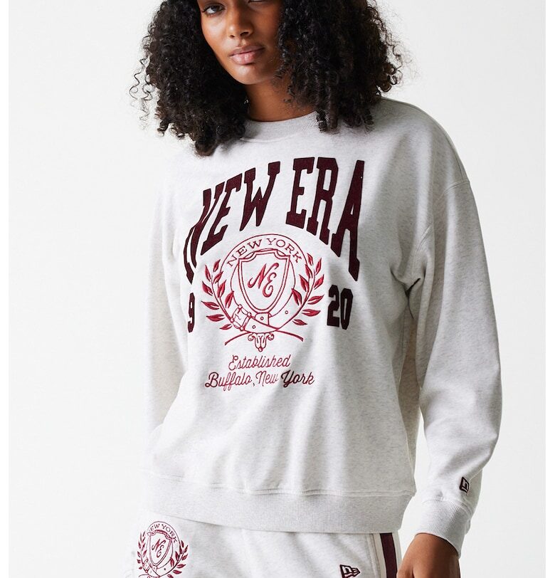 Свободен суитшърт с бродирано лого New Era