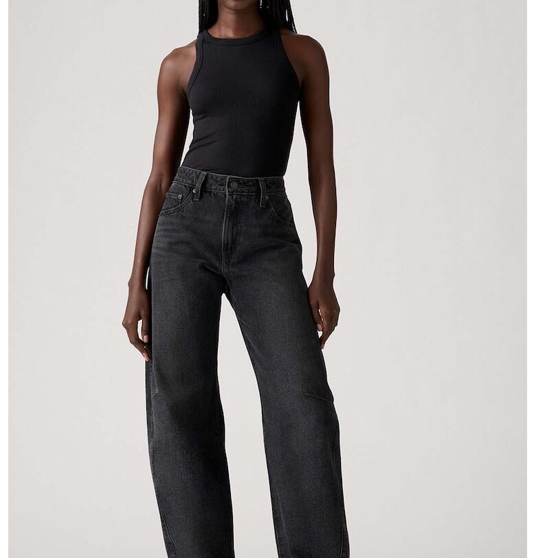 Слъсени дънки тип Barrel Levis