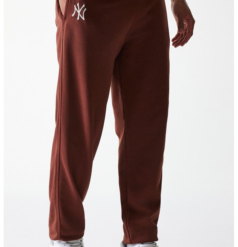 Спортен панталон с джобове New Era