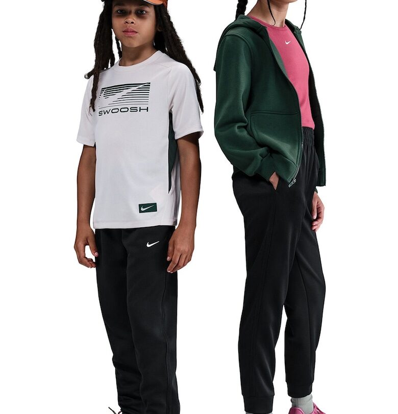 Стандартен панталон с лого Nike