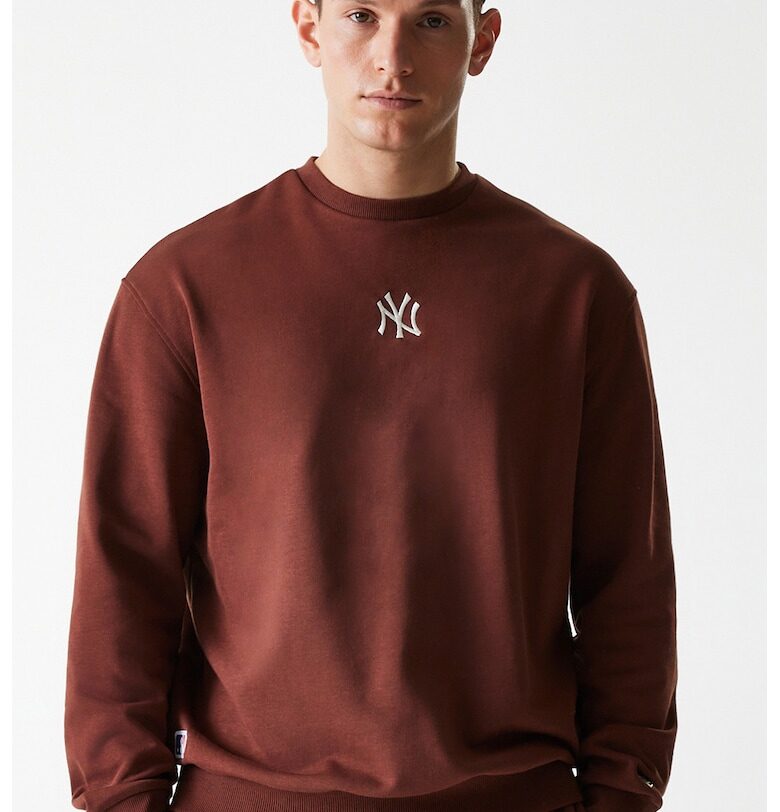 Суитшърт с бродирано лого New Era