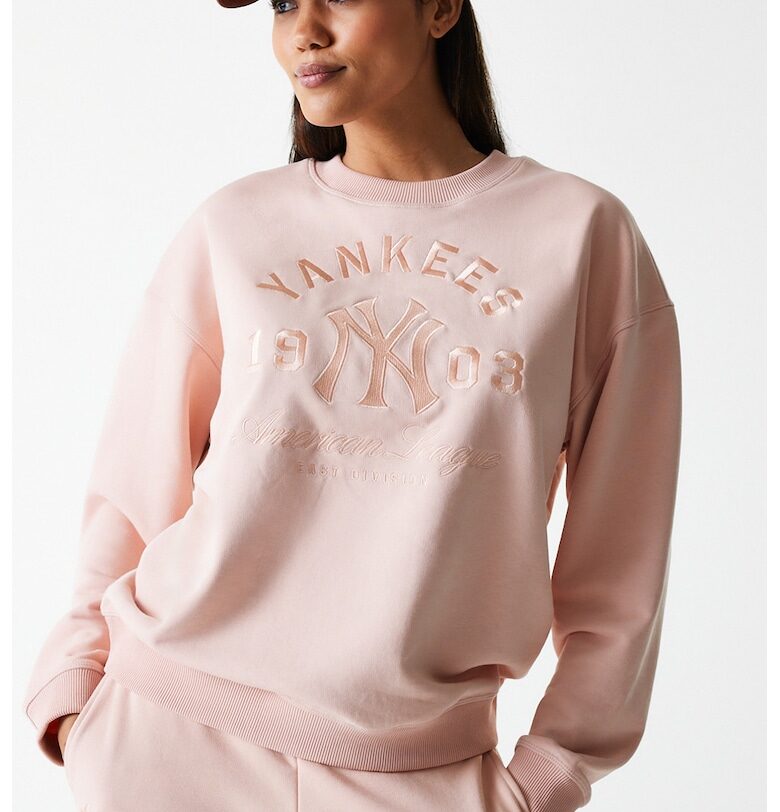 Суитшърт с паднали ръкави и лого New Era