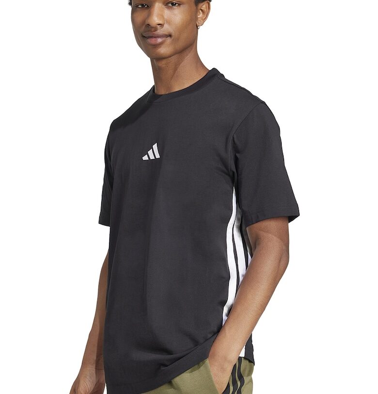 Тениска от памук с овално деколте и лого adidas Sportswear