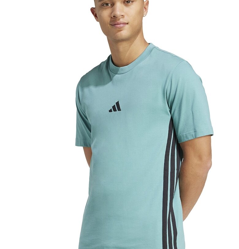 Тениска от памук с овално деколте и лого adidas Sportswear