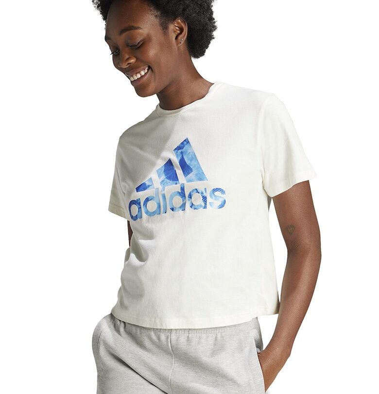 Тениска с лого adidas Sportswear
