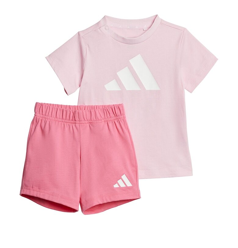 Тениска с лого и къс панталон adidas Sportswear