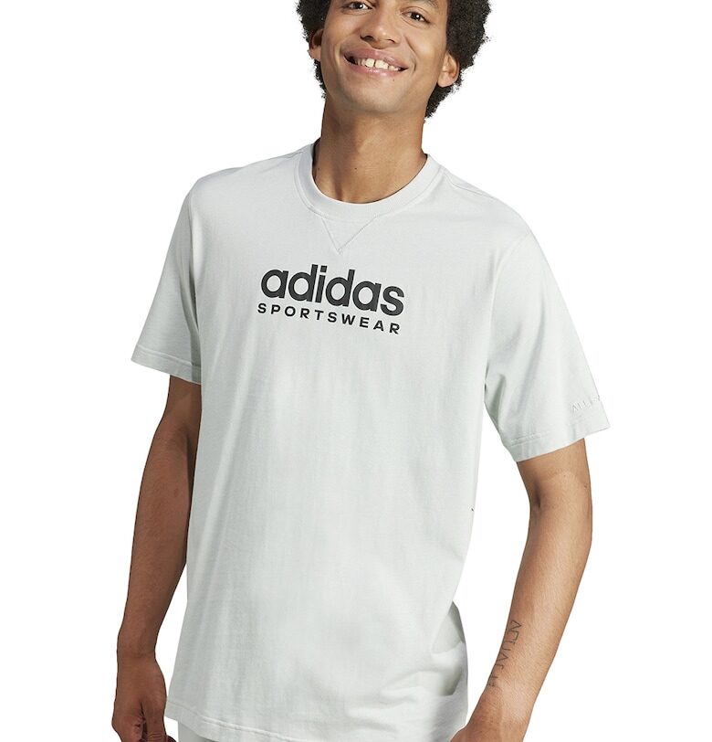 Тениска с овално деколте и лога adidas Sportswear