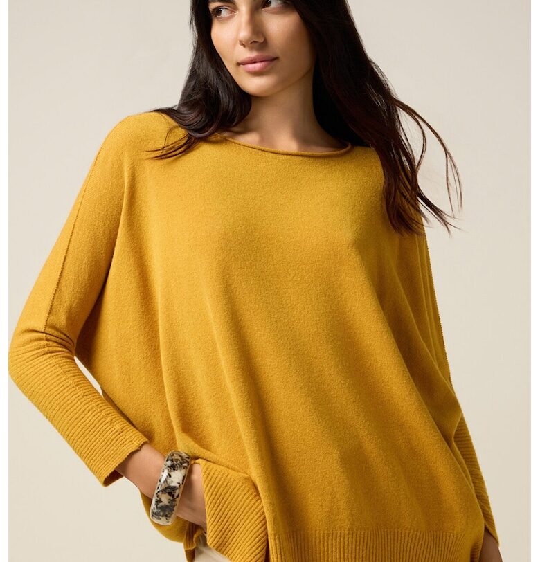 Уголемен пуловер с 3/4 ръкави Oltre