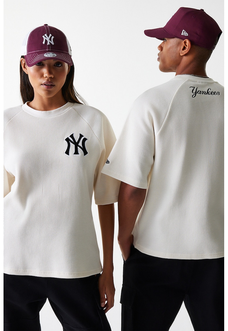 Унисекс уголемена тениска Waffle с ръкави реглан New Era