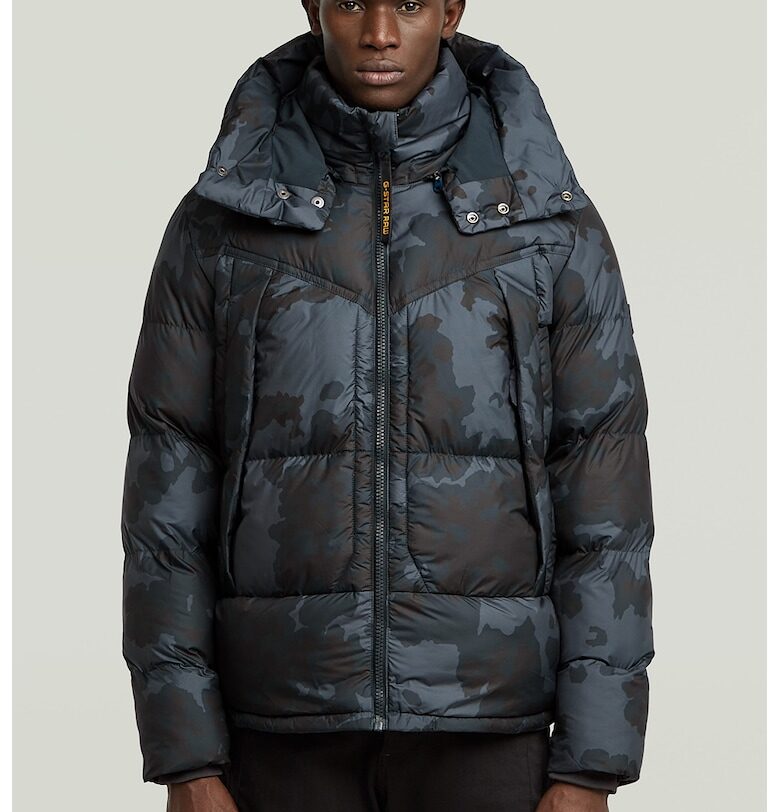 Яке с висока яка и принт G-STAR