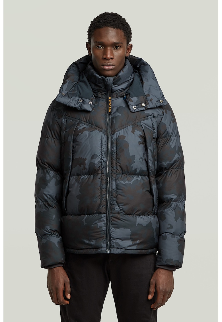 Яке с висока яка и принт G-STAR