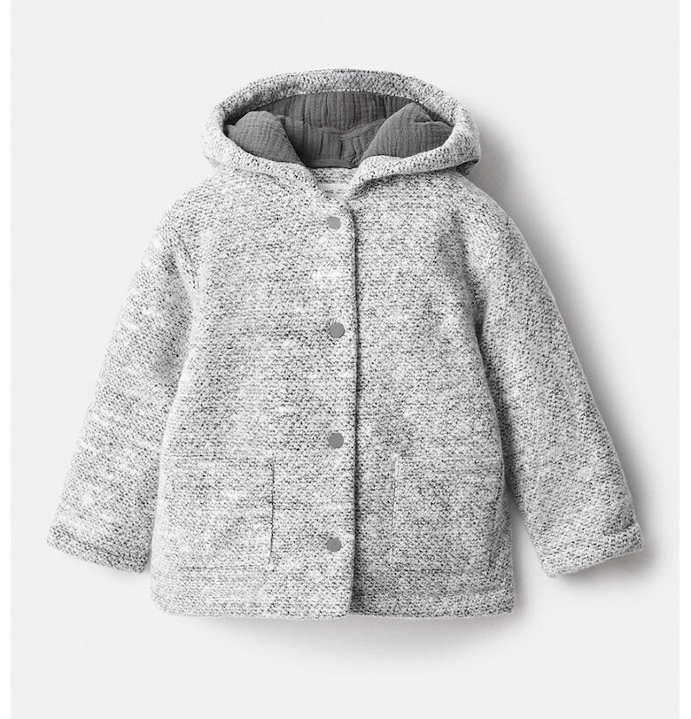 Яке с качулка и джобове Mango