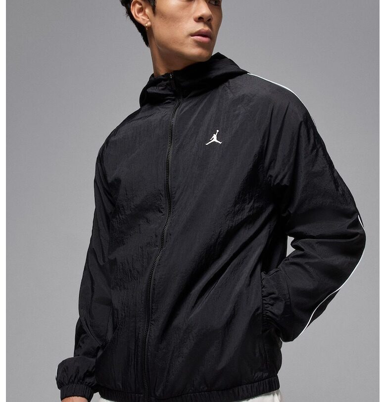 Баскетболно яке с качулка Nike