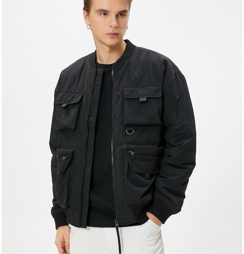 Бомбър яке с външни джобове KOTON