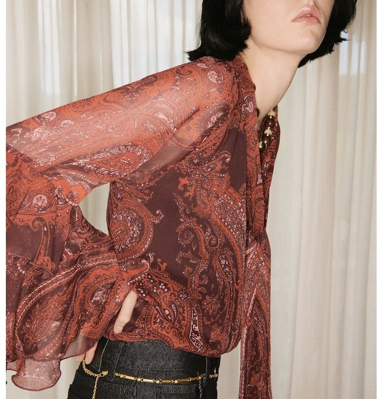 Десенирана надиплена блуза Mango