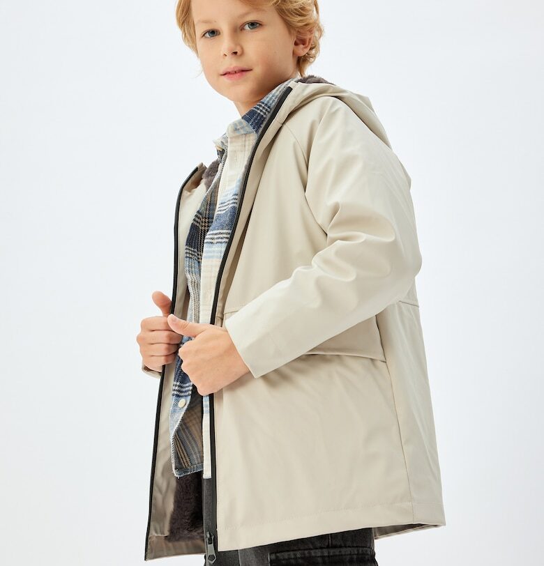 Дъждобран с качулка и вата от еко пух KOTON