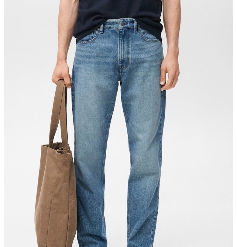 Дънки със захабен ефект Mango