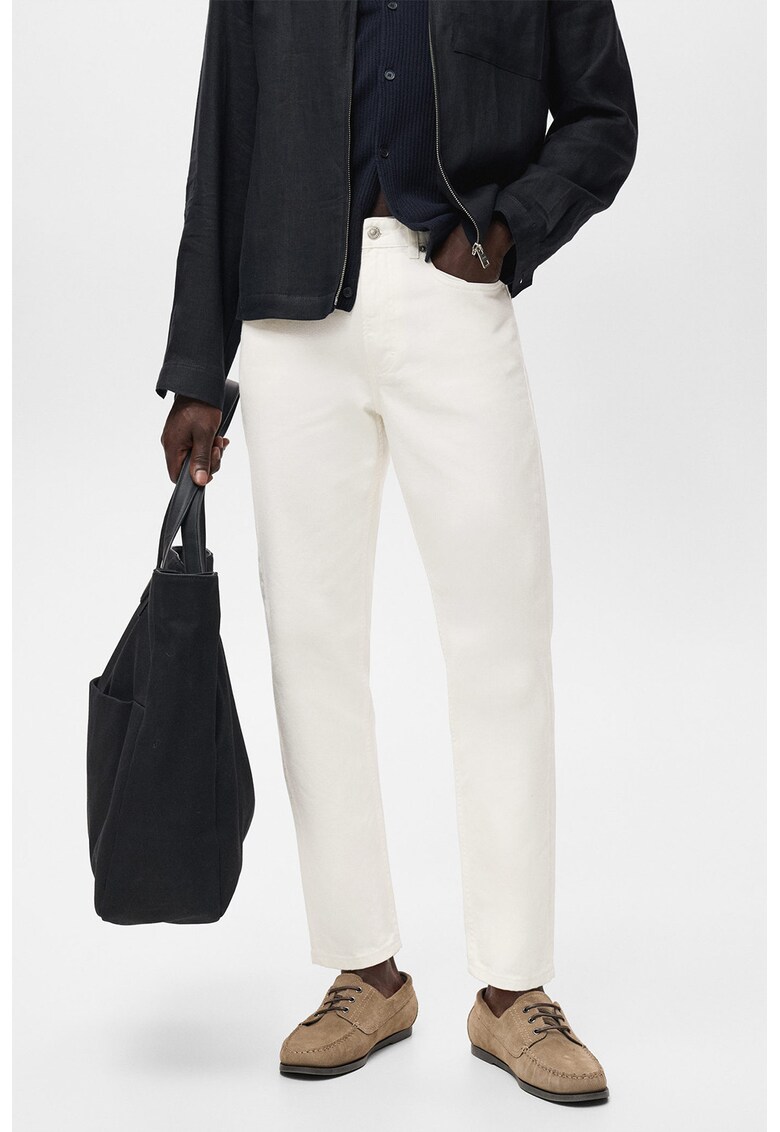 Дънки със средна талия Mango