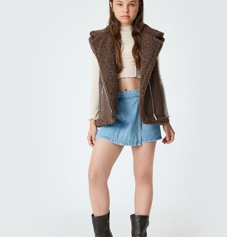 Елек от еко кожа с подплата от еко пух KOTON