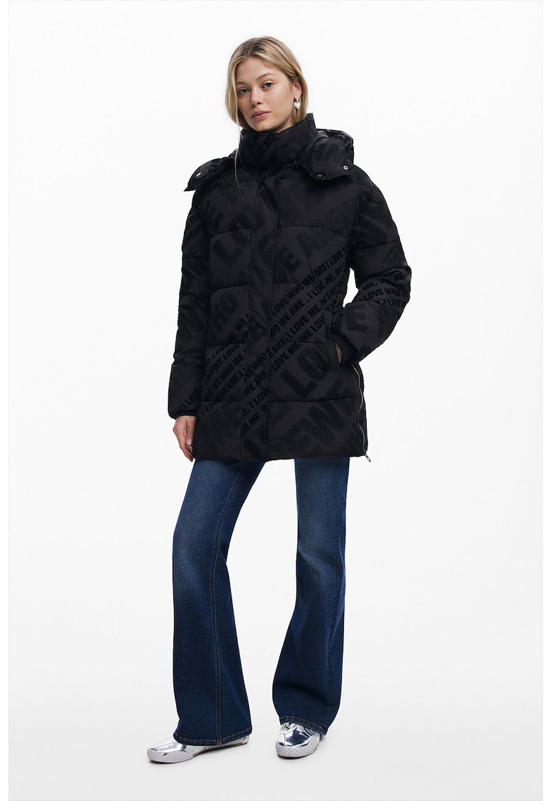 Зимно яке с качулка DESIGUAL