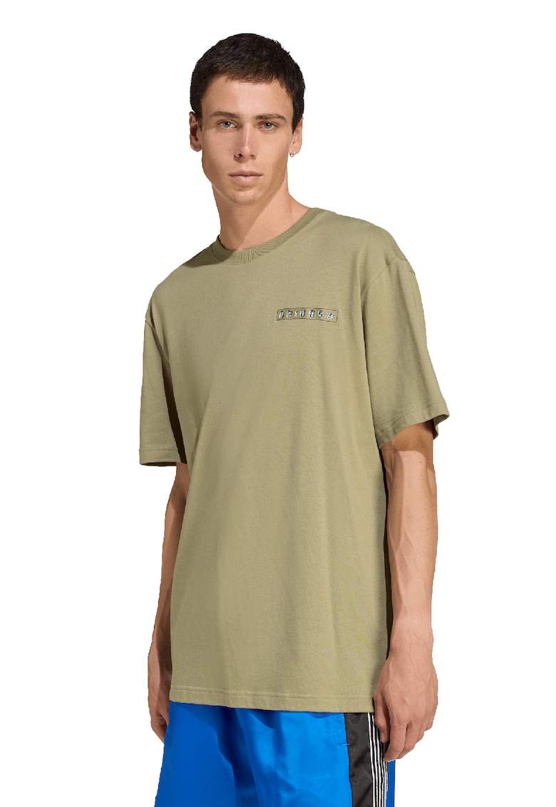 Памучна тениска с принт на гърба adidas Originals