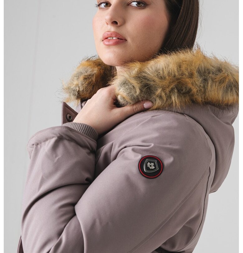 Парка Dinastiana Anapurna