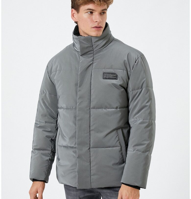 Подплатено зимно яке с висока яка KOTON