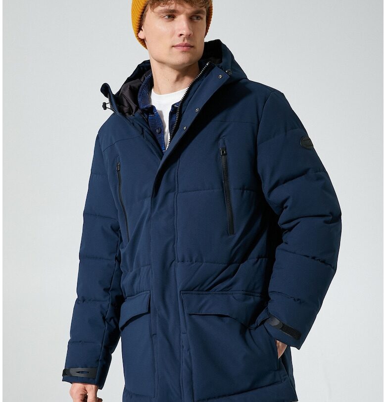 Подплатено зимно яке с качулка KOTON