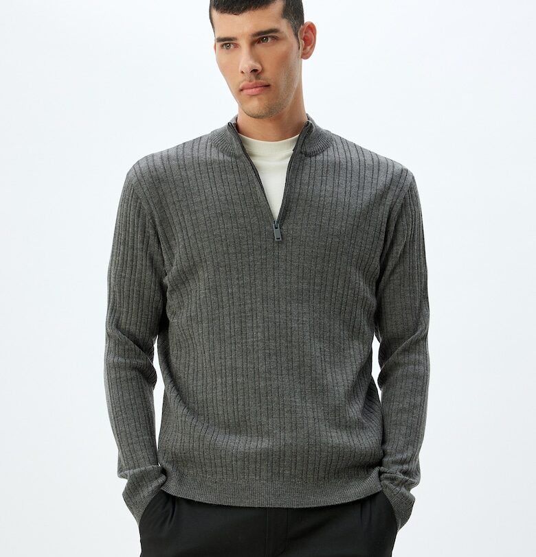 Пуловер с къс цип KOTON