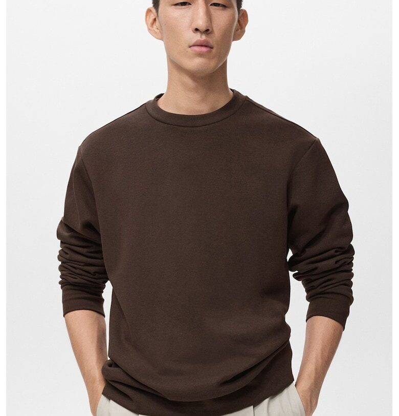 Пуловер с овално деколте Mango