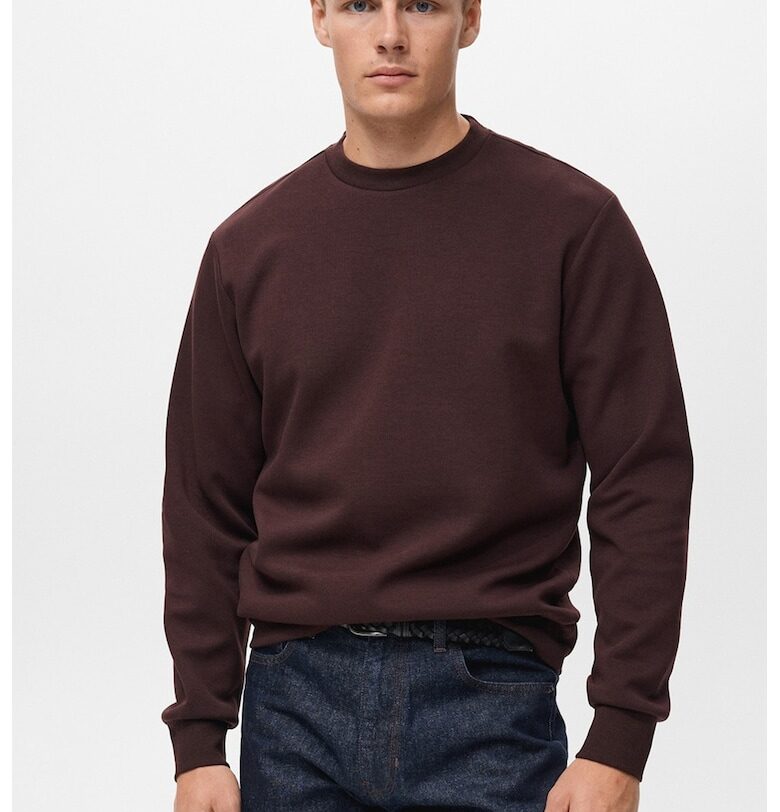 Пуловер с овално деколте Mango