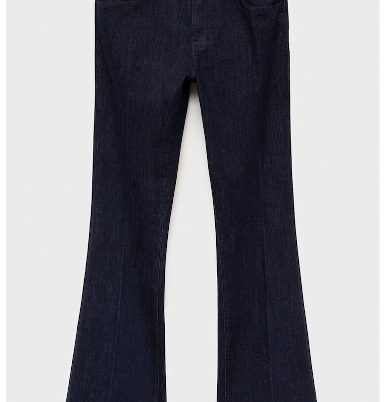 Разкроени дънки Mango