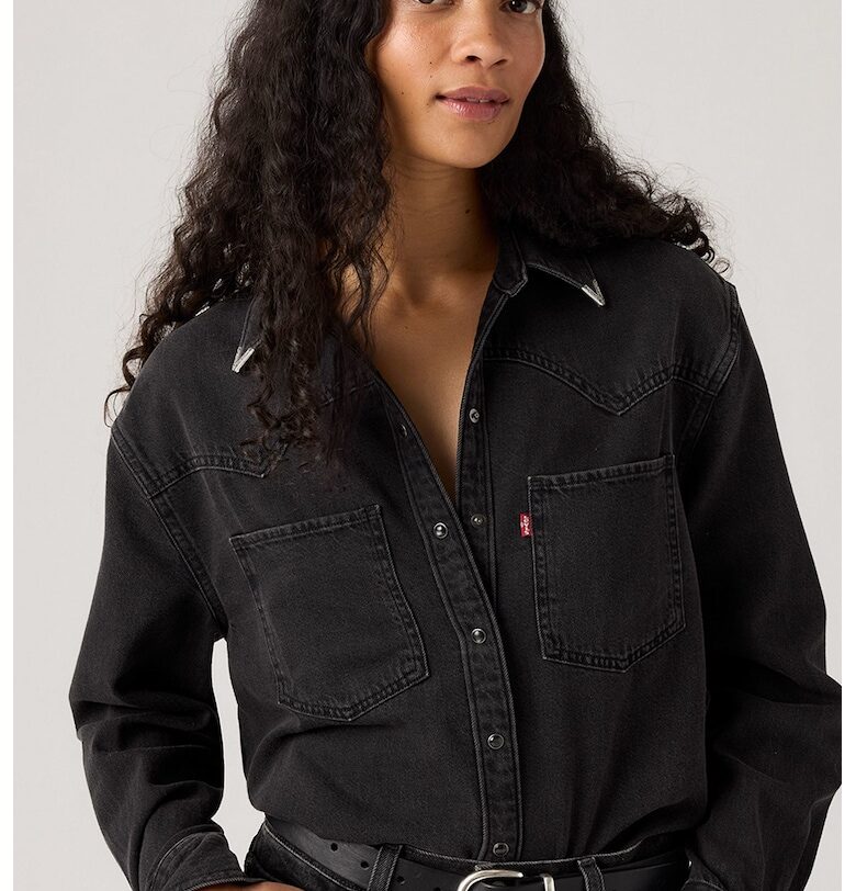 Риза Teodora от деним с пришити джобове Levis