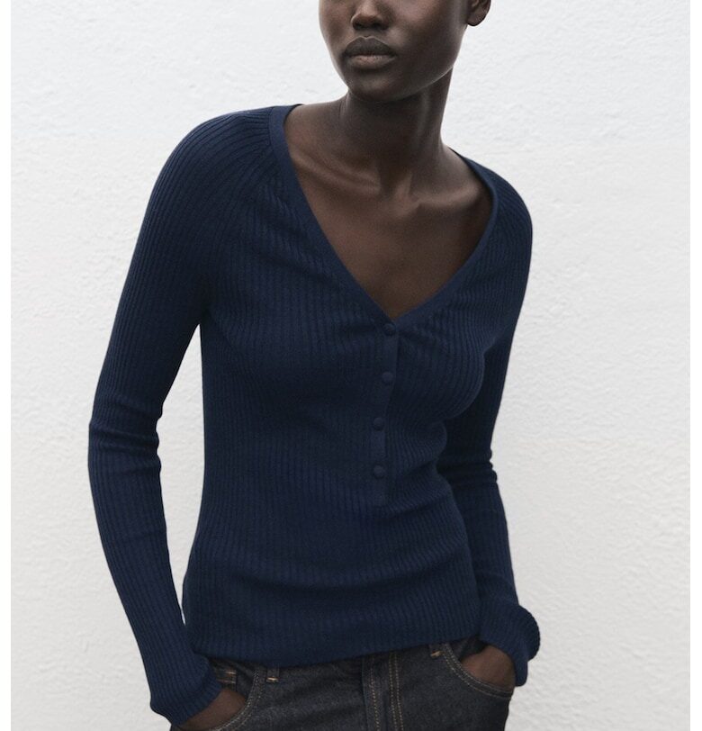 Рипсен пуловер с цепка с копчета Mango