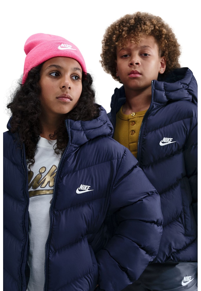 Свободно подплатено зимно яке с лого Nike